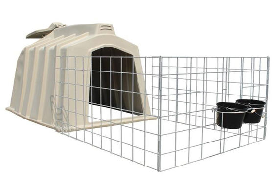 Αλκαλική ανθεκτική μακράς διαρκείας έκταση Hutches μόσχων 98kg γαλακτοκομική